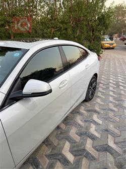 بي ام دبليو الفئة 2